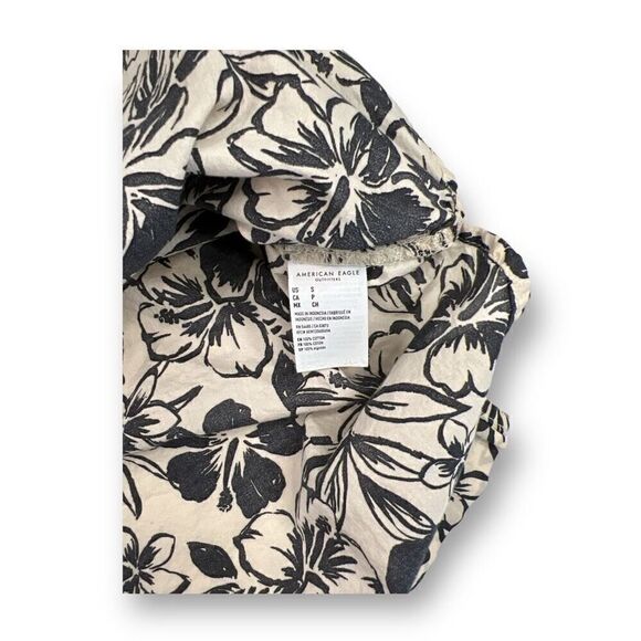 American Eagle Tropical Button Front Blouse Top Size Small - Picture 5 of 6